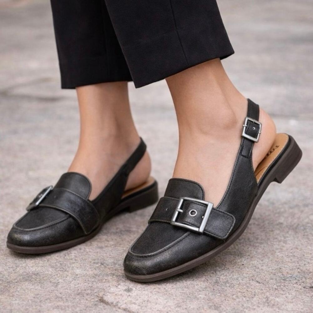 Zodiac Sz 7.5 Eve Slingback Loafers Buckle Detail Distressed Black Flaux Leather